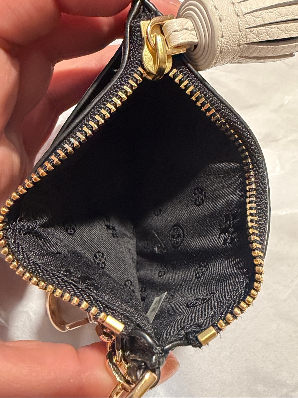 Tory Burch Black Leather Zip Card Case with 'C' Initial and Tassel Keychain - Picture 4 of 5